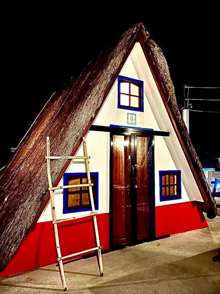 Отель Triangle Huts Пагудпуд Экстерьер фото